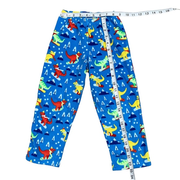 Cat & Jack Fleece Pajama Set 4T Snowboarding Dinosaur Winter Scene - Picture 10 of 13